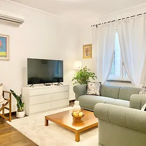 https://vintage-top-centre-apartment.sofiahotelsbg.com